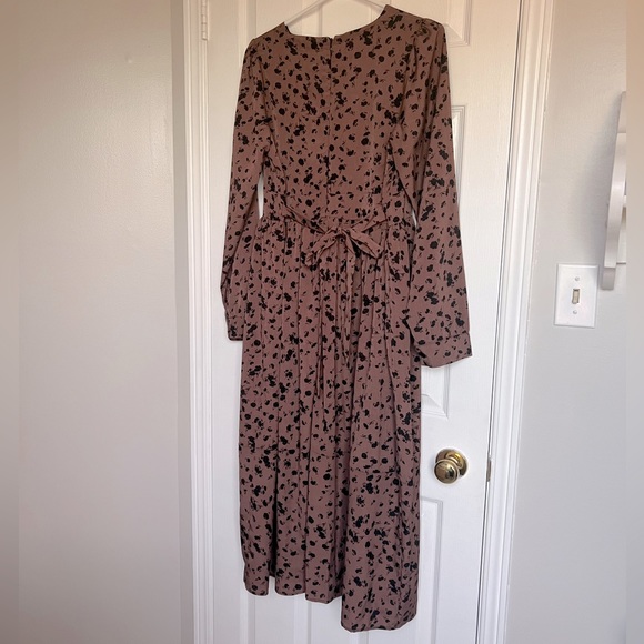 OAK + FORT | Brown & Black Floral Dress - Picture 2 of 11